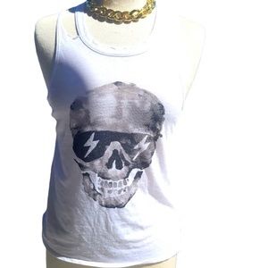 Chaser skull tank
